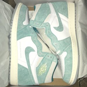 Jordan one retro high turbo green